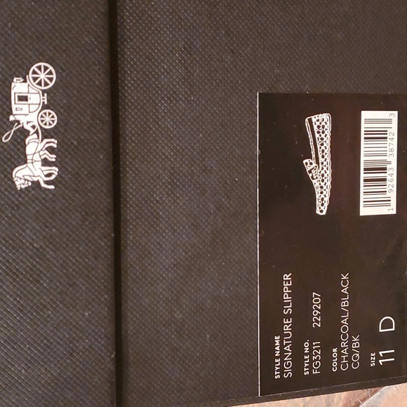 Coach Signature Slippers, size 11D, New In Box - Picture 11 of 13